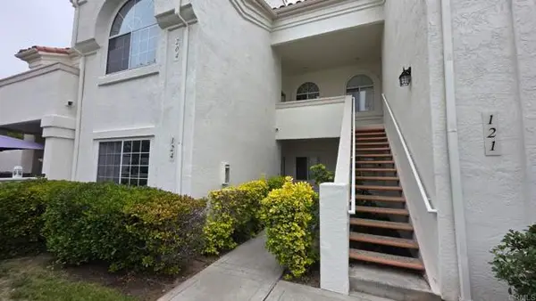 1872 Matin Circle  #204, San Marcos, CA 92069
