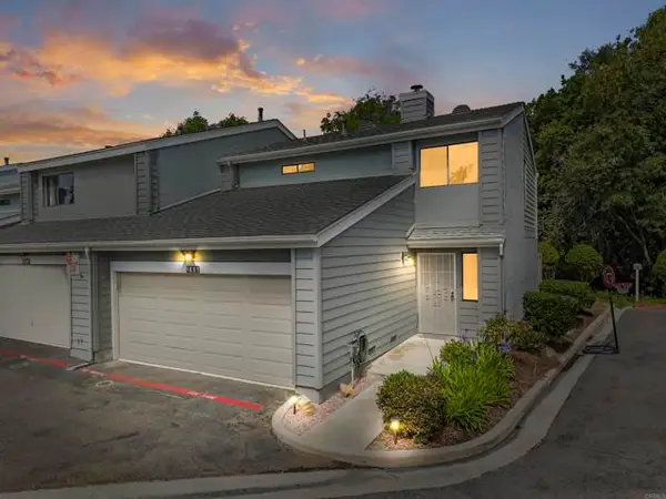 285 Durian Street, Vista, CA 92083
