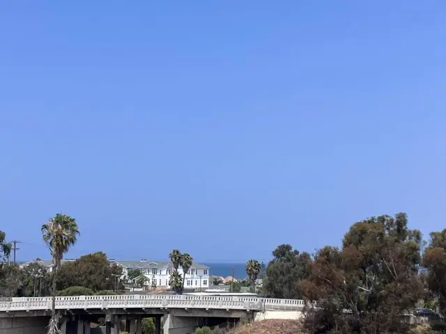 2563 State Street, Carlsbad, CA 92008 - #3