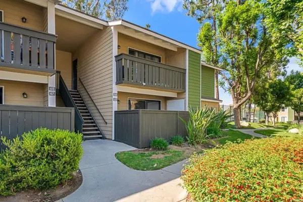 3535 Banbury Dr  #65, Riverside, CA 92505