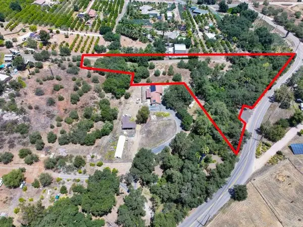 Mactan Rd, Valley Center, CA 92082