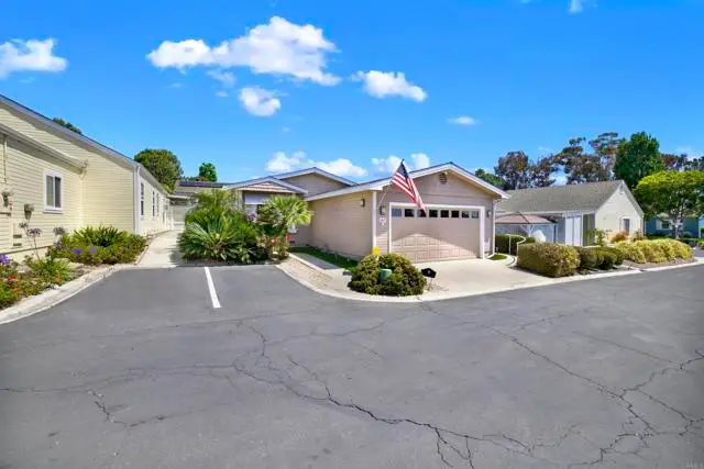 4468 Topaz Ln, Oceanside, CA 92056 - #3