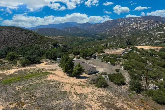 27820 Golden Eagle Road, Ramona, CA 92065 - #2