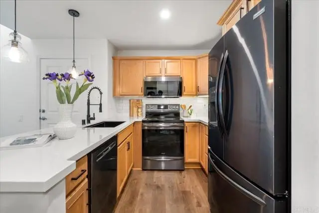5404 Balboa Arms Dr  #469, San Diego, CA 92117 - #3