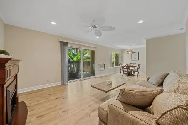 8548 Via Mallorca  #E, La Jolla, CA 92037 - #2