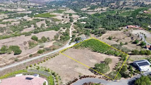 Hawks View Way, Fallbrook, CA 92028