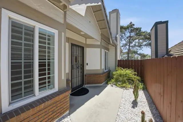879 English Holly Lane, San Marcos, CA 92078 - #3
