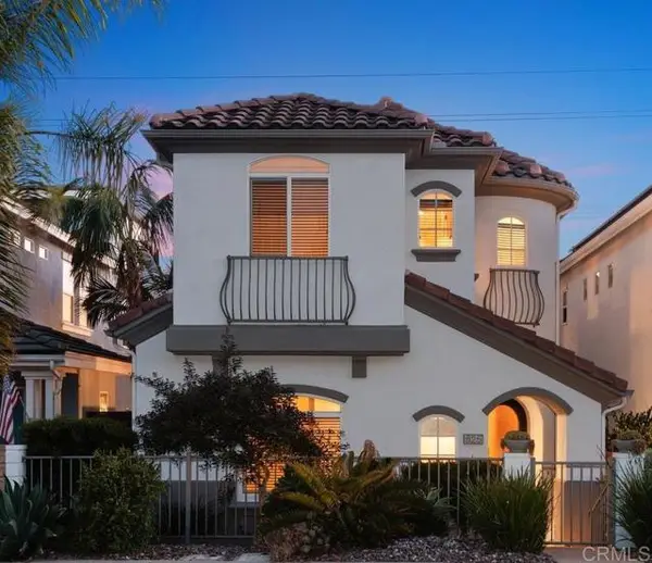 525 N Cedros Ave, Solana Beach, CA 92075