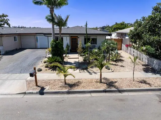 885 Via Felicidad, Vista, CA 92084 - #3