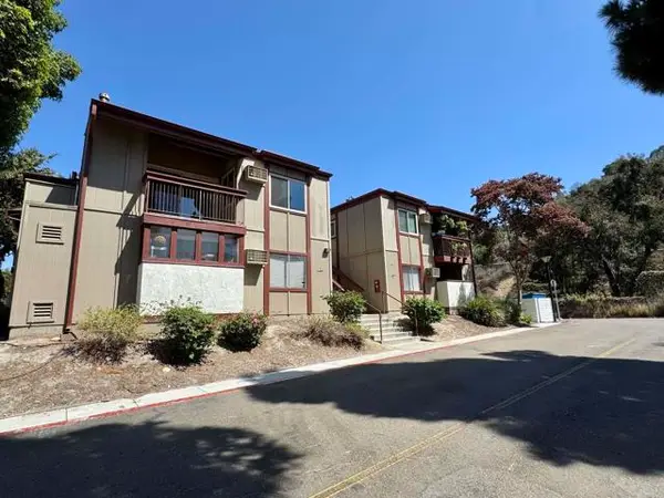 5473 Adobe Falls Rd-  #16, San Diego, CA 92120