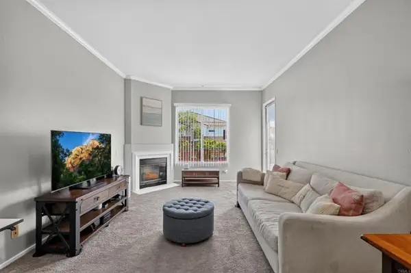 12362 Carmel Country Road  #G305, San Diego, CA 92130