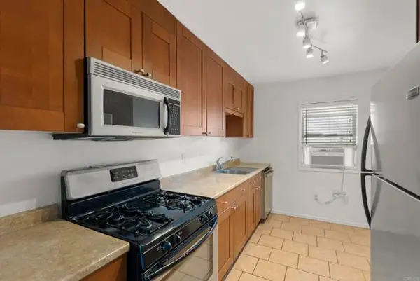 4633 Bancroft Street  #8, San Diego, CA 92116
