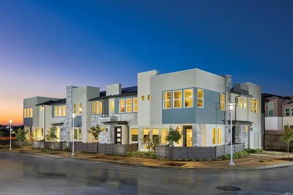 558 Spindle Way, San Marcos, CA 92078
