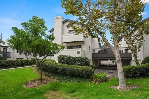 1235 River Glen  #79, San Diego, CA 92111