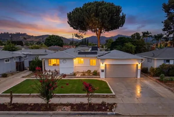 704 Goldenrod Street, Escondido, CA 92027