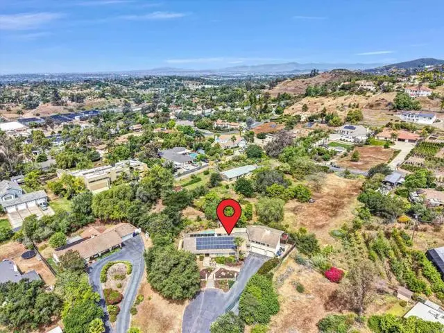 3056 Overhill Drive, Vista, CA 92084 - #2