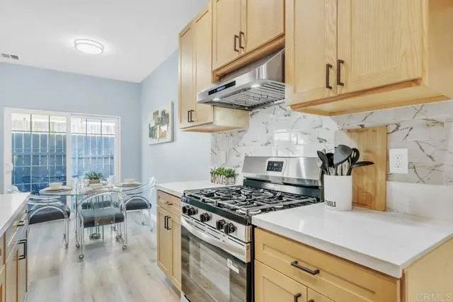467 Calle Elagante, Vista, CA 92083 - #3