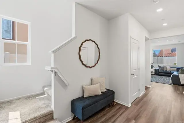 887 Brookdale Drive, Vista, CA 92081 - #3
