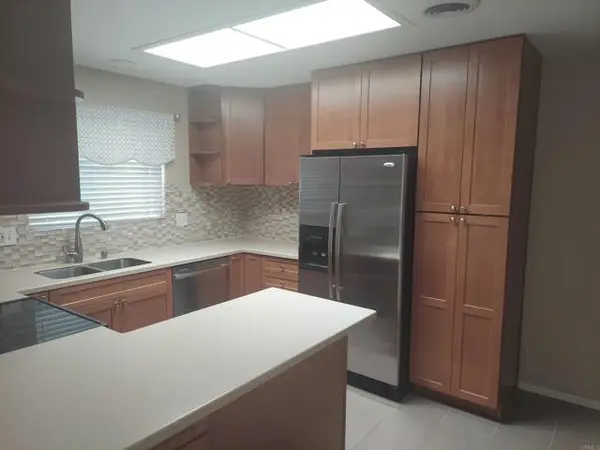 3147 Camino Crest Drive, Oceanside, CA 92056