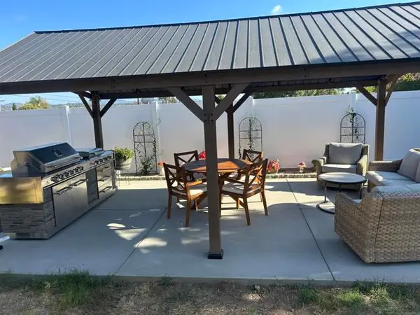 946 Rose, Vista, CA 92083