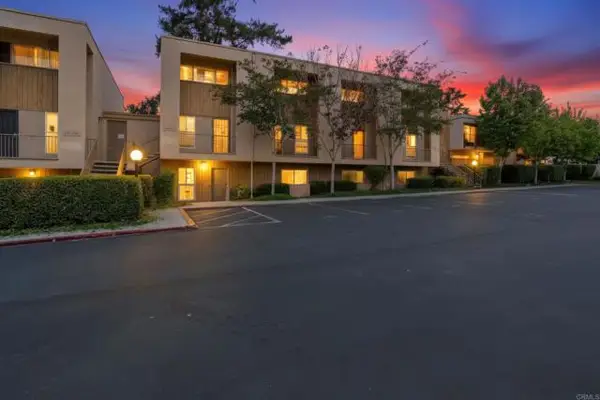 5700 Baltimore Drive  #146, La Mesa, CA 91942