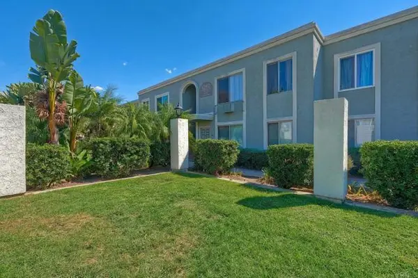 1240 Broadway  #15, Escondido, CA 92026