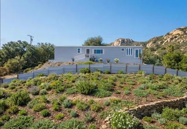 11155 San Antonio Way, Valley Center, CA 92082