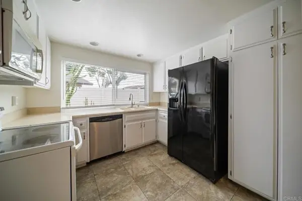 3573 Coconut Way, Oceanside, CA 92058