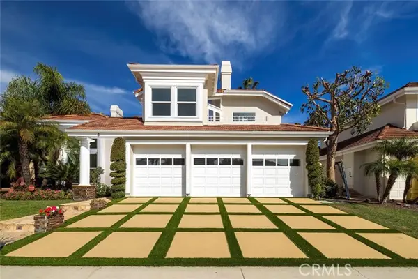 6 Harbor Pointe Drive, Corona Del Mar, CA 92625