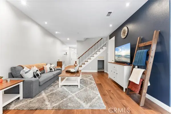 4700 Warner Avenue  #112, Huntington Beach, CA 92649