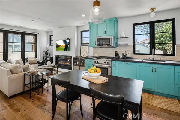 616 Narcissus  #1/2, Corona Del Mar, CA 92625