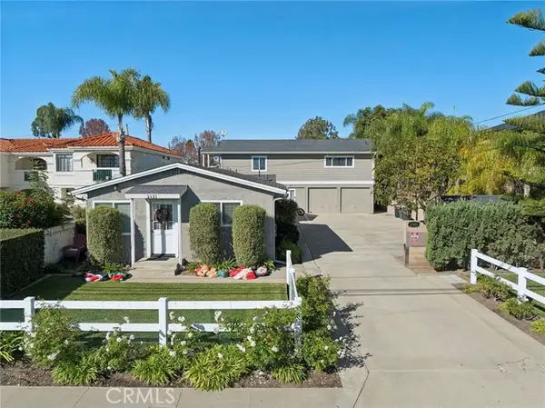 2121 Orange Avenue, Costa Mesa, CA 92627