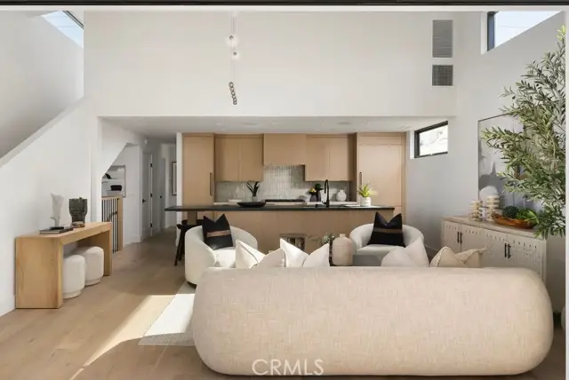 512 Marigold Avenue, Corona Del Mar, CA 92625 - Image #2