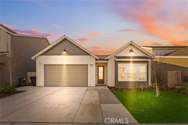 3731 Summers Court, Visalia, CA 93291 - #1