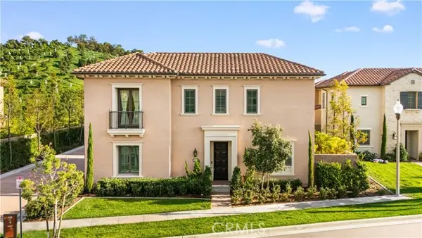 111 Winnett, Irvine, CA 92602