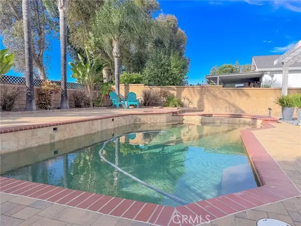 21865 Jinetes, Mission Viejo, CA 92691