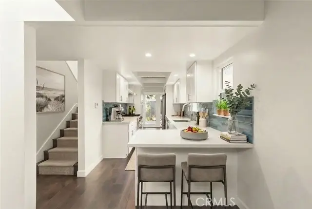 327 62nd Street, Newport Beach, CA 92663 - #2