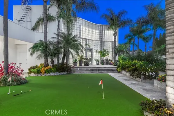 20301 Cypress Street, Newport Beach, CA 92660