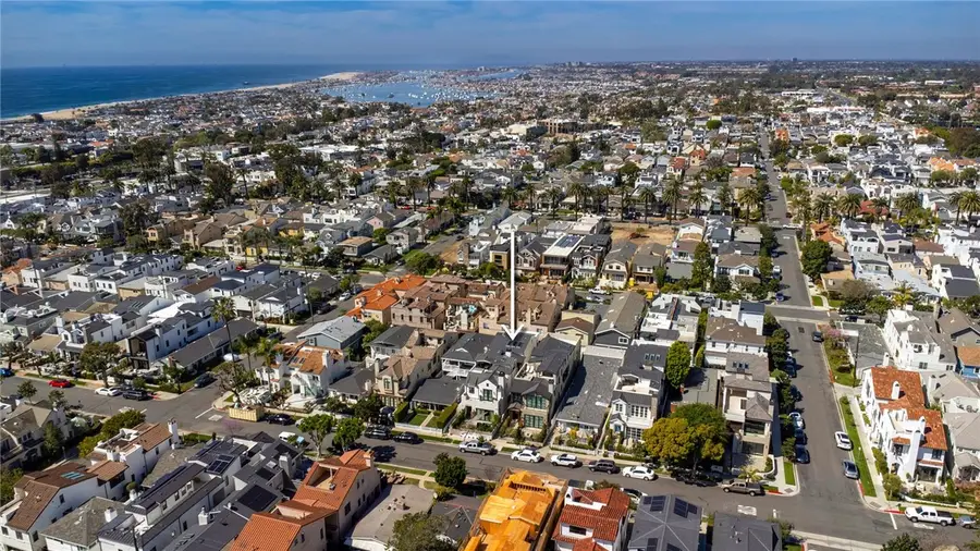 611 Narcissus Avenue, Corona Del Mar, CA 92625 - #3