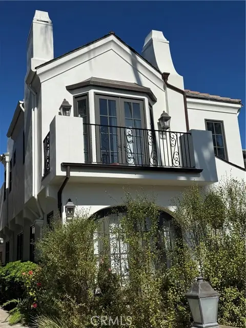 407 Goldenrod, Corona Del Mar, CA 92625