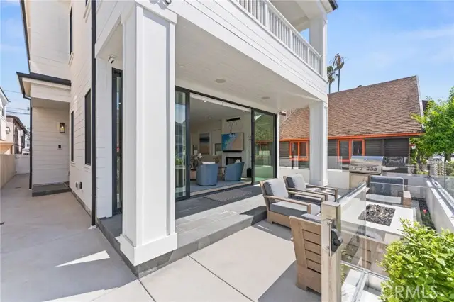 206 Apolena Avenue, Newport Beach, CA 92662 - #3