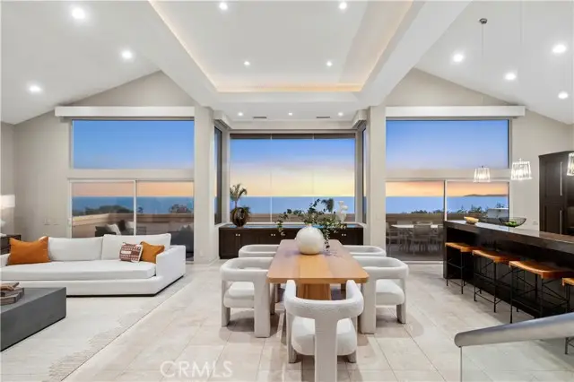 10 N. Stonington Road, Laguna Beach, CA 92651 - #1