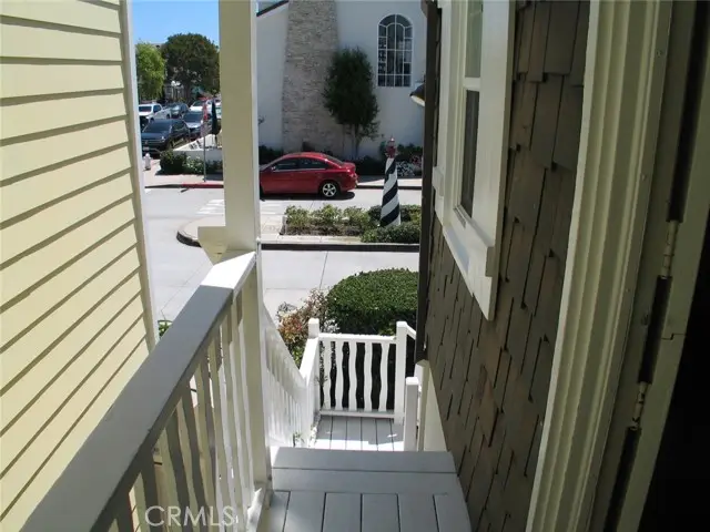 1610 Park Avenue, Newport Beach, CA 92662 - #3