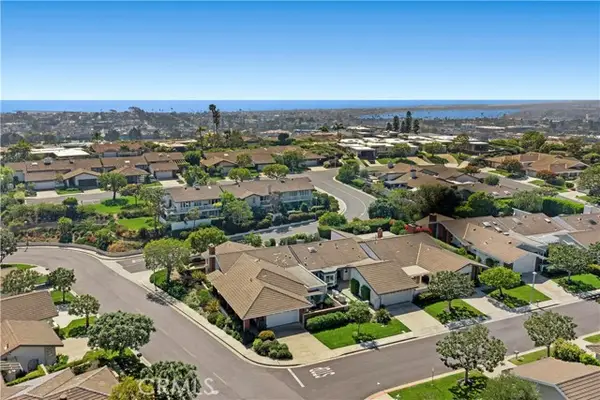 11 Seafaring, Corona Del Mar, CA 92625