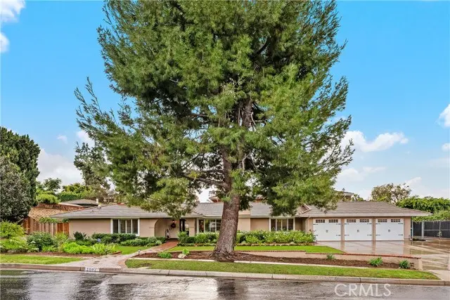 1562 Wyndham Court, Santa Ana, CA 92705 - #1