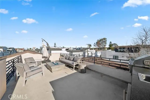 417 Poinsettia Avenue, Corona Del Mar, CA 92625 - #3