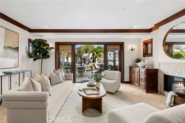 707 Larkspur Avenue, Corona Del Mar, CA 92625