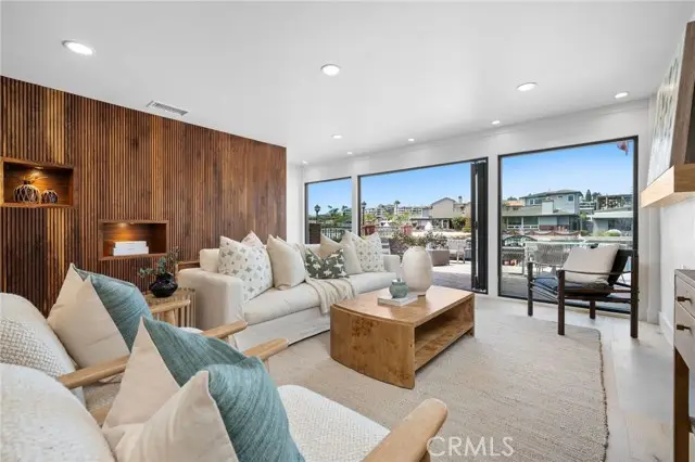 3810 Channel Place, Newport Beach, CA 92663 - #3