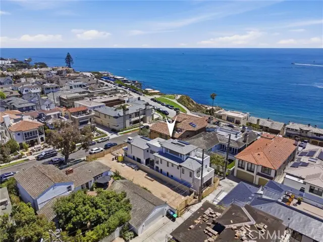 209 Narcissus Avenue, Corona Del Mar, CA 92625 - #2