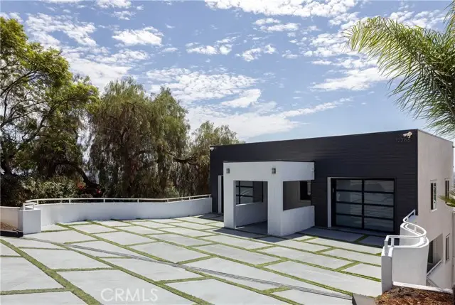 12286 Circula Panorama, Santa Ana, CA 92705 - #1